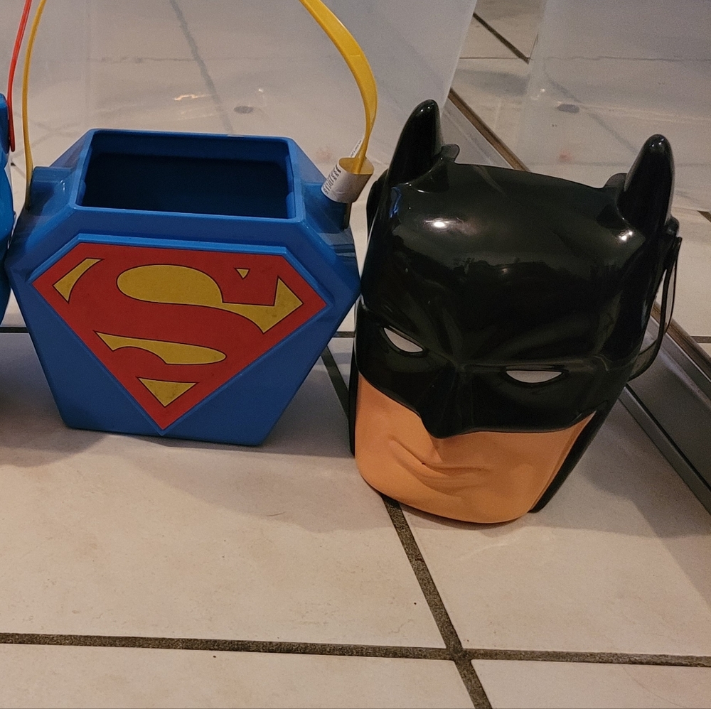 Halloween Baskets - Picture 3 of 3
